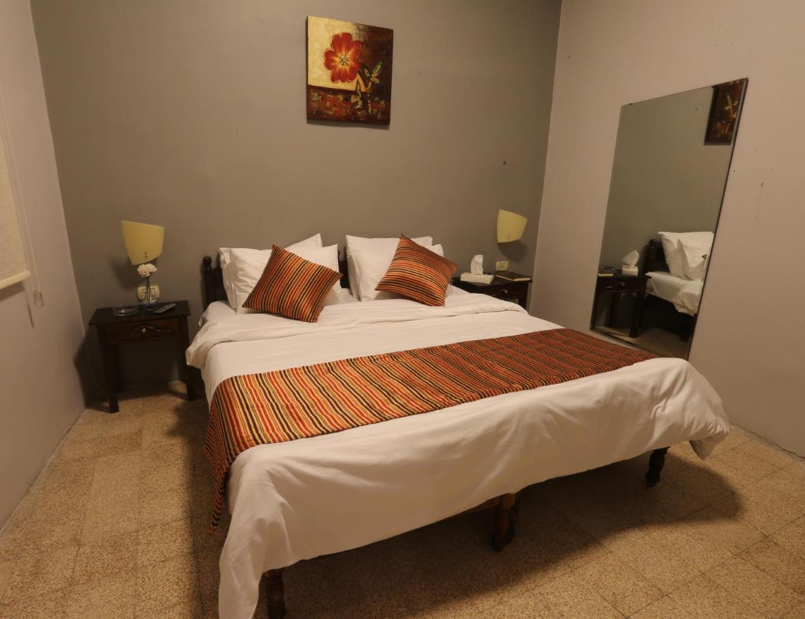Riviera Hotel Amman Luaran gambar