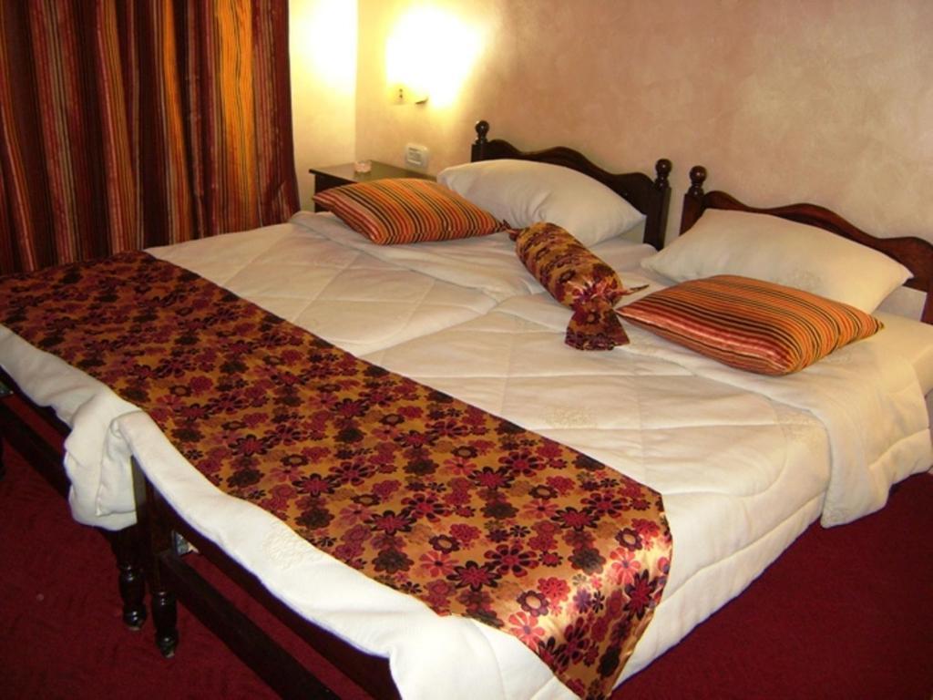 Riviera Hotel Amman Luaran gambar